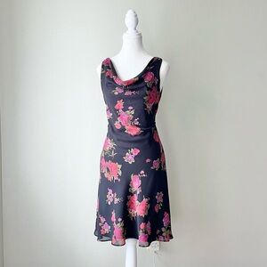 VINTAGE FLORAL MIDI DRESS